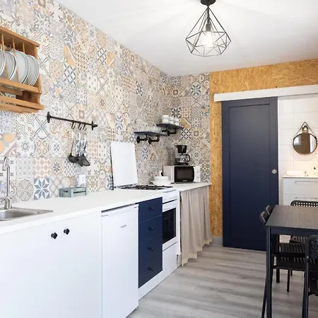 Latas Del Almendro 3 Santiago del Teide